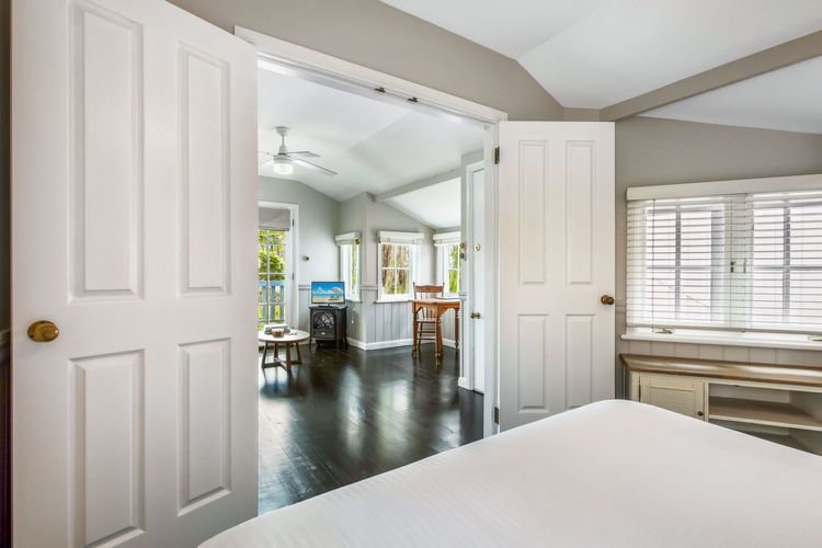 Cottage 3 – Hyams Beach Seaside Cottages