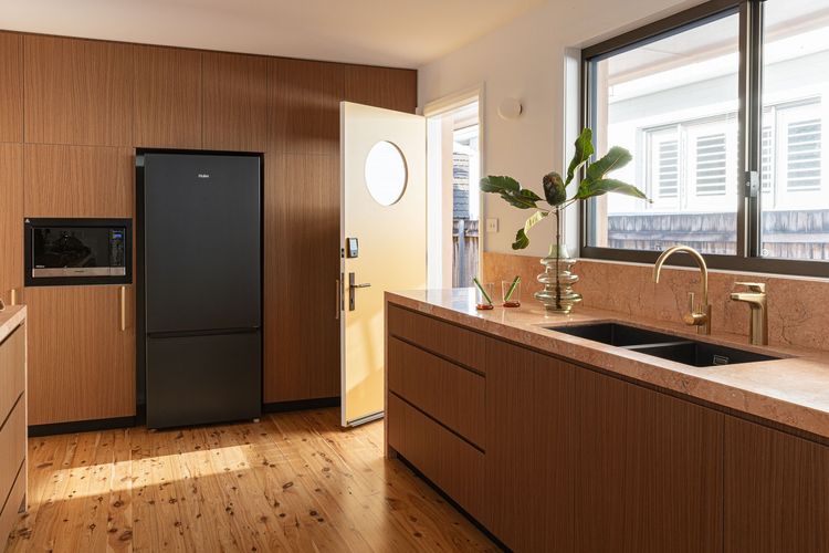 The Berry Bungalow, Berry