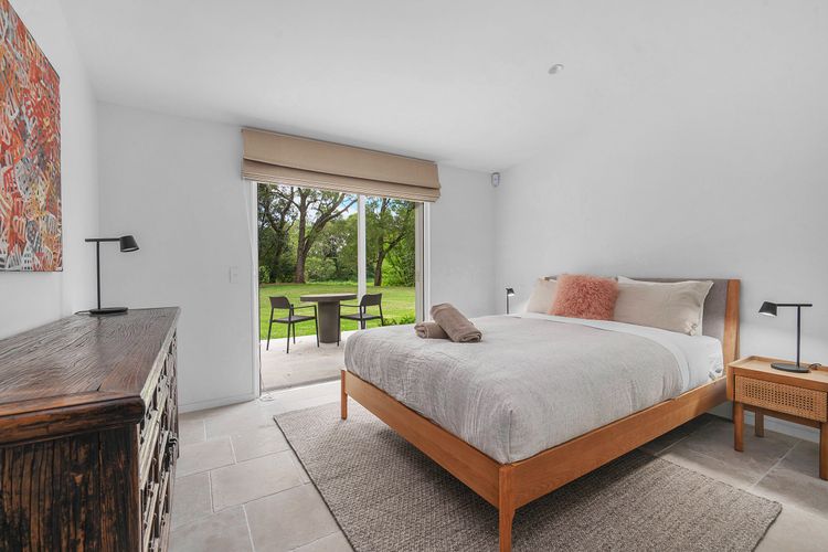 Grovebrook Cottage, Broughton