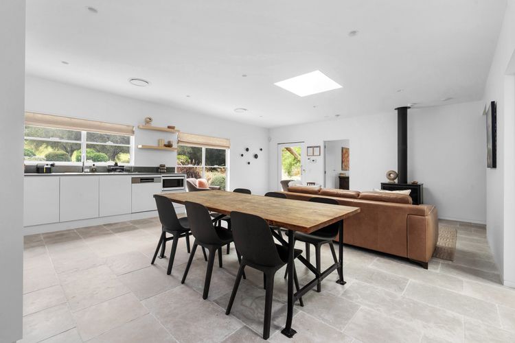 Grovebrook Cottage, Broughton