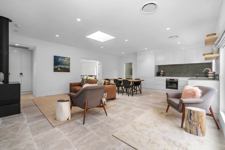 Grovebrook Cottage, Broughton