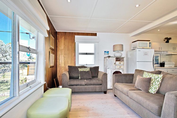 Acacia Cottage at Hyams Beach