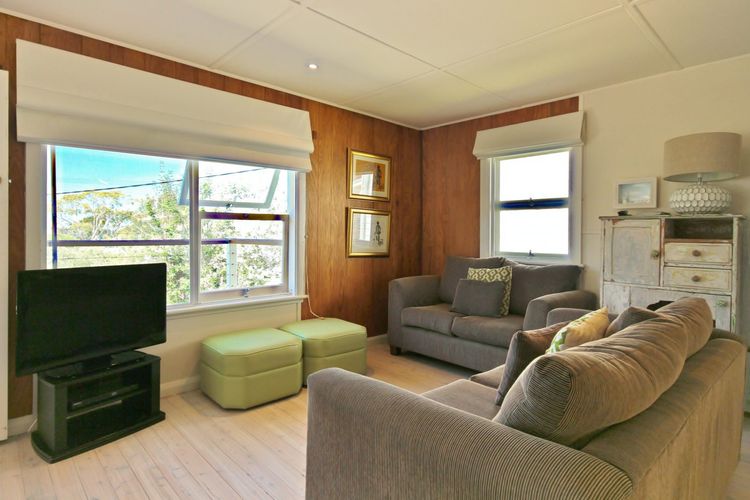 Acacia Cottage at Hyams Beach