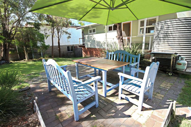 Acacia Cottage at Hyams Beach