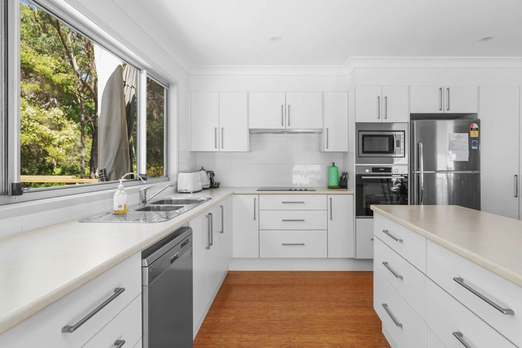 Elaine at Hyams Beach