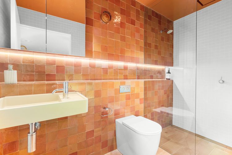 Elandra, Hyams Beach