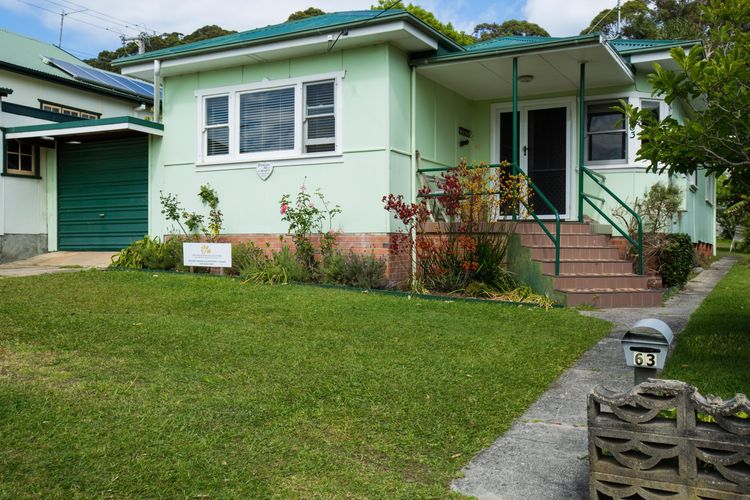 Fibro Majestic at Hyams Beach