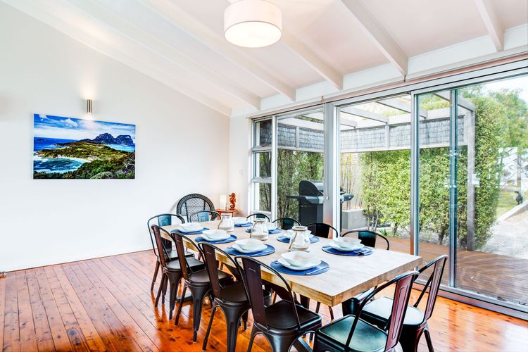 Harlequin Beach House, Vincentia