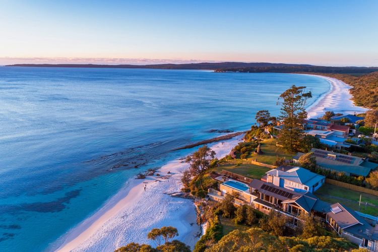 Horizons at Hyams Beach