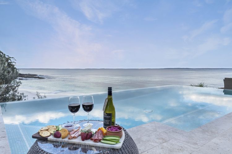 Horizons at Hyams Beach