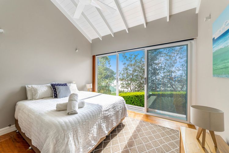 Horizons at Hyams Beach