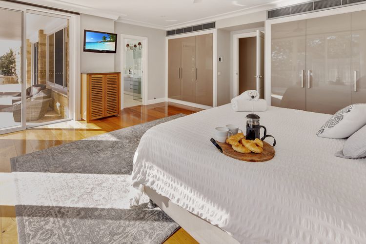 Horizons at Hyams Beach