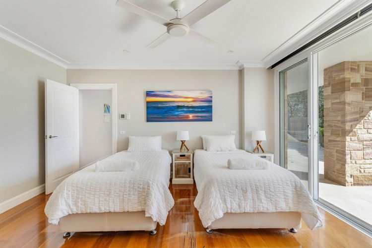 Horizons at Hyams Beach