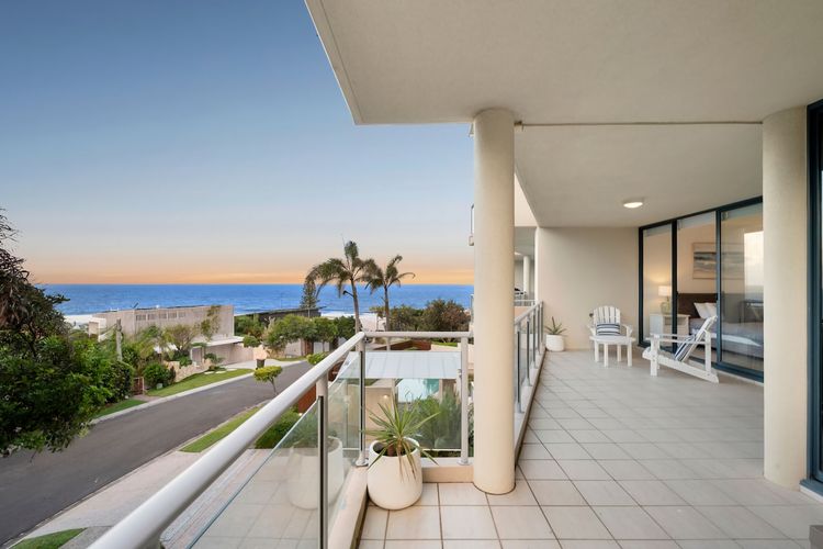 Balcony image 1