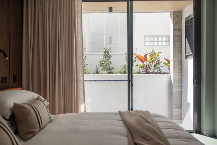 Bedroom image 5