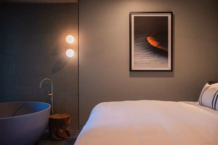 Bedroom image 4