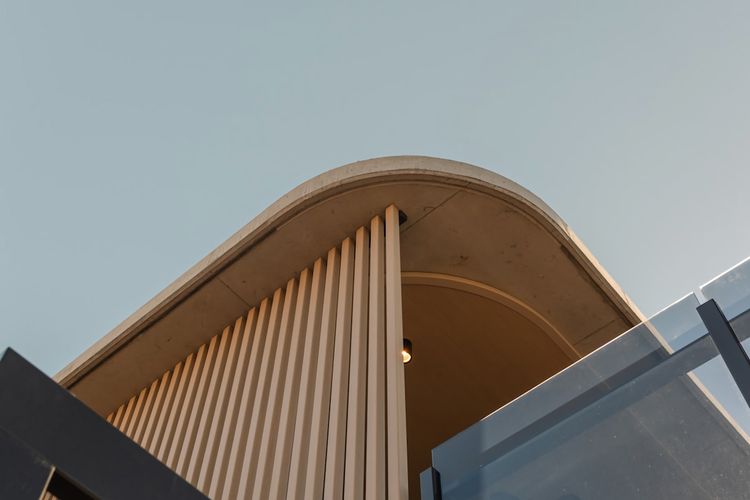 Exterior image 3