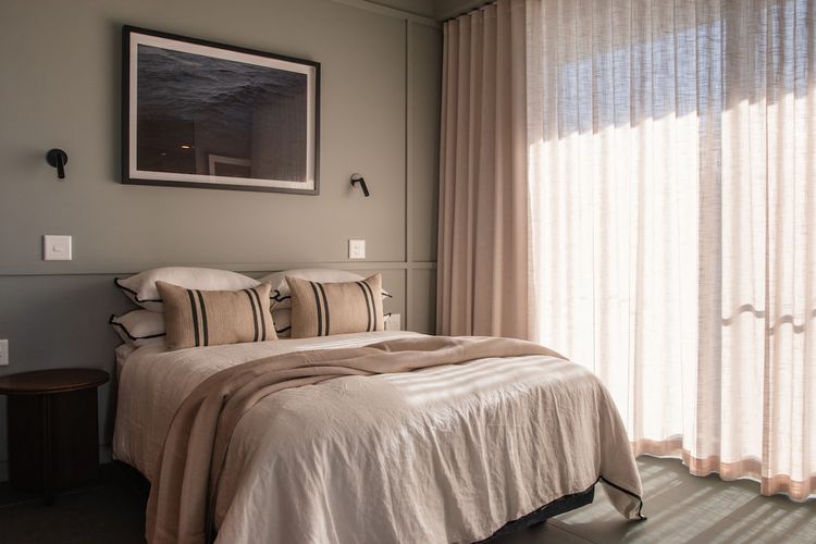 Bedroom image 4