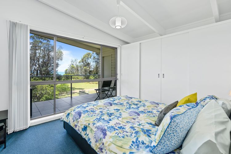 Sabia Beach House 2.0 – Beachfront – Sleeps 6