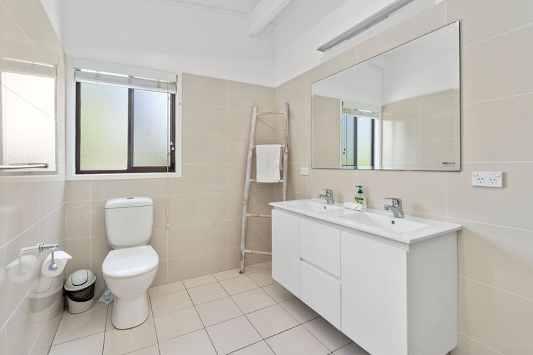 Sabia Beach House Vincentia – Family Fun – Beachfront