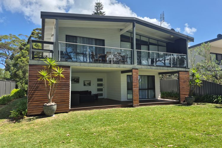 Sabia Beach House Vincentia – Family Fun – Beachfront