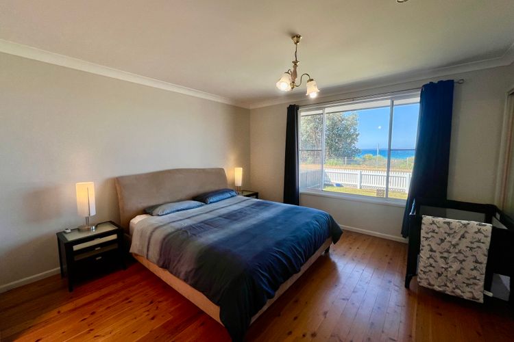 Sandy Shores Vincentia by Book Jervis Bay – Across the Road from the Beach! The Perfect Escape