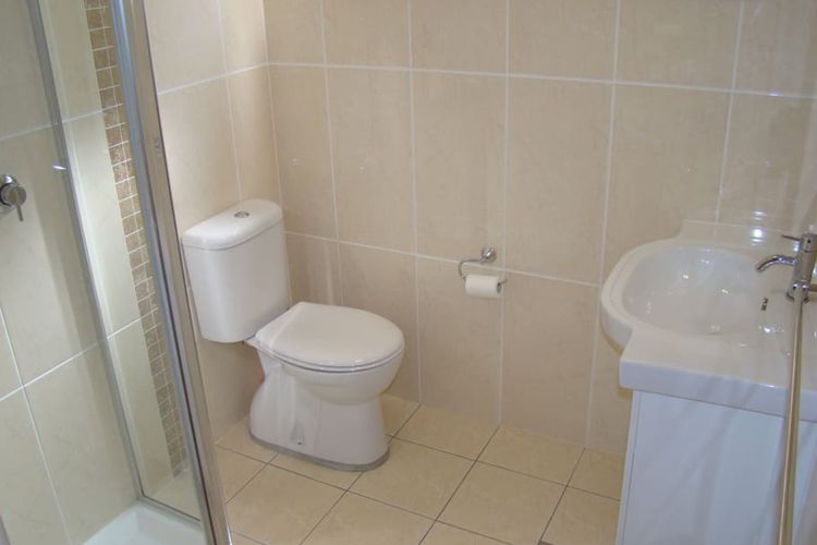 Little Sanctuary  Your Perfect Getaway, A Short Stroll to Palm Beach