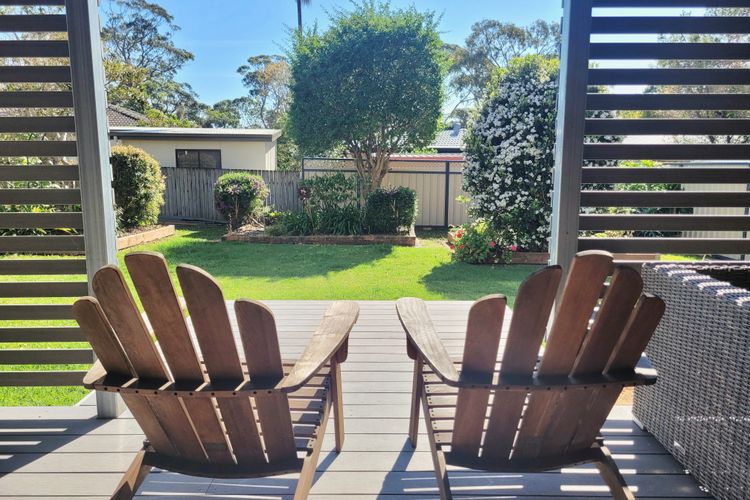 Seachange – Vincentia –  with water views and outdoor entertaining area – FREE WIFI, Pet Friendly