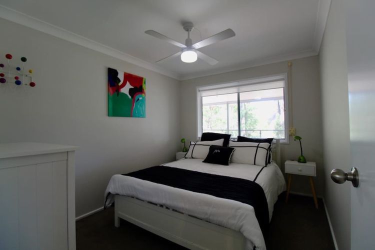 Wrights Beach Bungalow – WALKING DISTANCE TO THE WATER