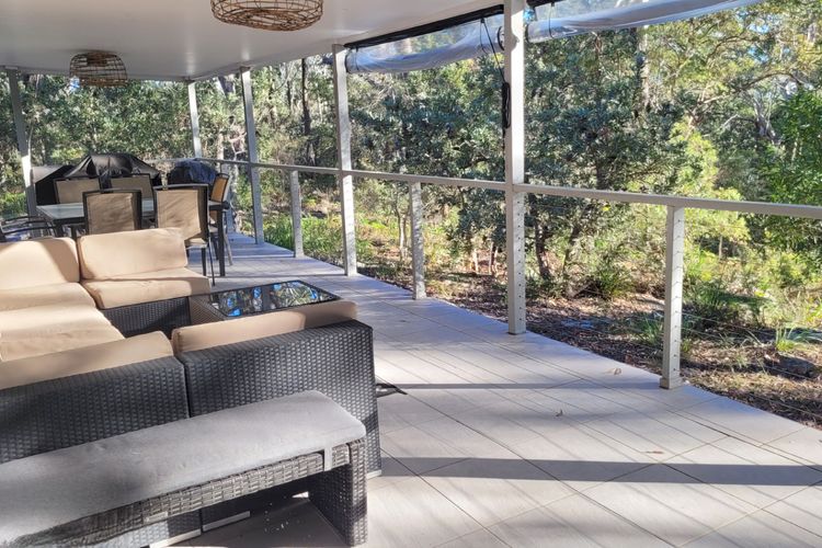 Wrights Beach Bungalow – WALKING DISTANCE TO THE WATER