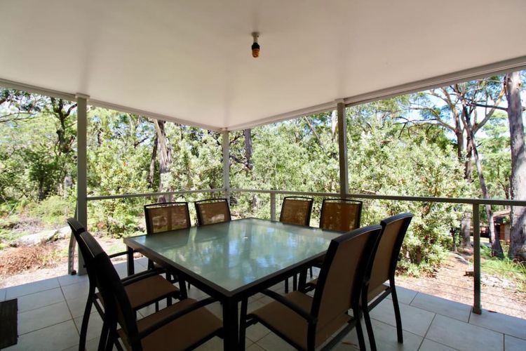 Wrights Beach Bungalow – WALKING DISTANCE TO THE WATER