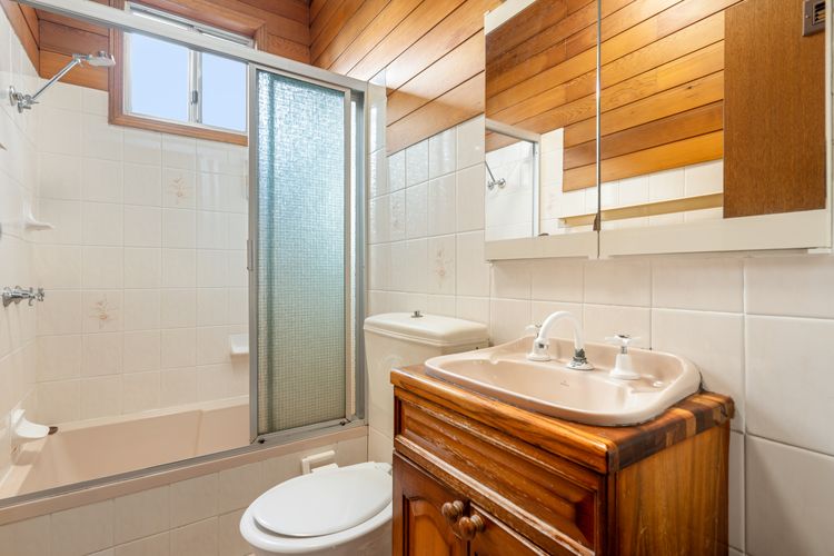 Husky Hangout – Close to everything – Pet Friendly