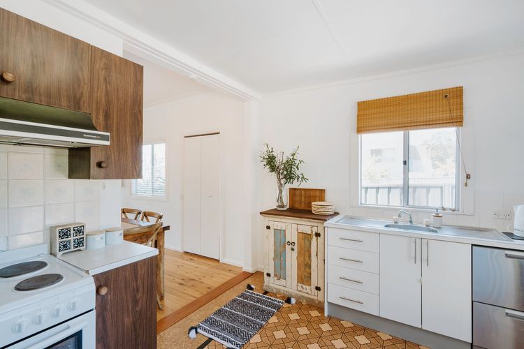 Argyle Beach House – Coastal Style, 130m to beach,