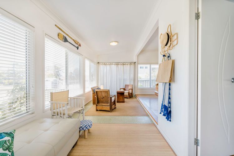 Argyle Beach House – Coastal Style, 130m to beach,