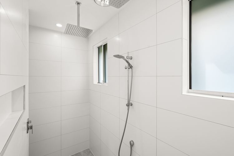 Holiday Homestead – Large Farm Stay Style Home