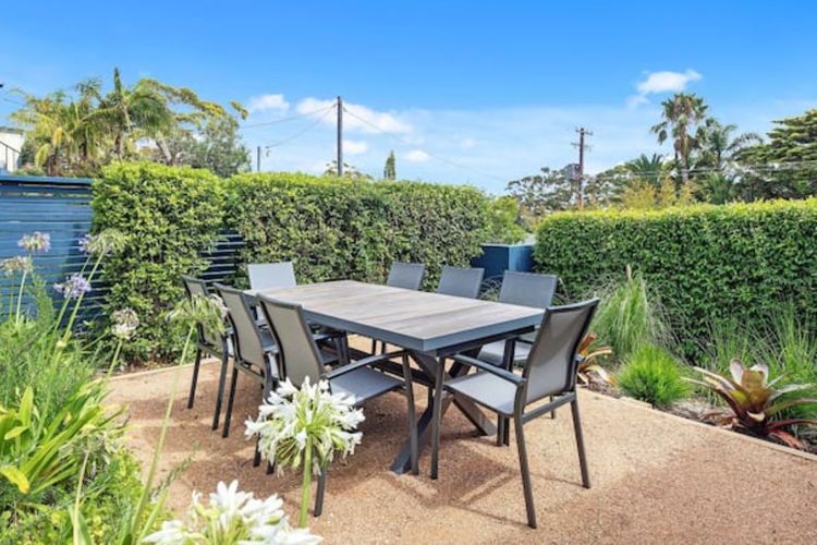 Vincentia Style by Book Jervis Bay – Only 150m to the Beach – Free Wifi & Chrome Cast