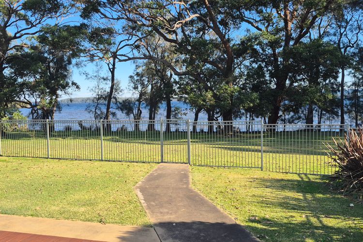Peaceful Waterfront, wheelchair accessible – Stunning Location for Family Holiday