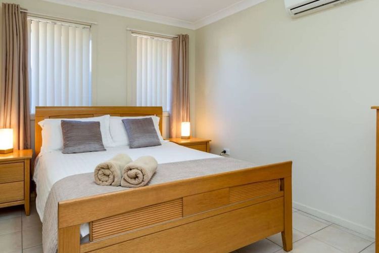 Peaceful Waterfront, wheelchair accessible – Stunning Location for Family Holiday