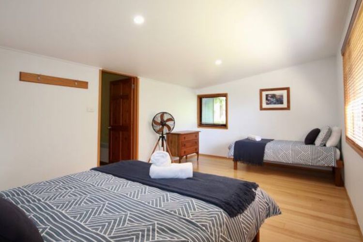 Waterfront Hideway – Sanctuary Point – The Ultimate Spot to Relax