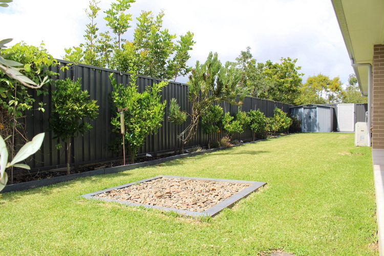 Charis by the Bay – 4 bedrooms – 5 mins to beach