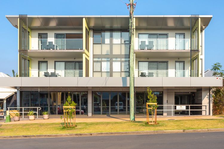 Ishtar Apartment 10- Water Views