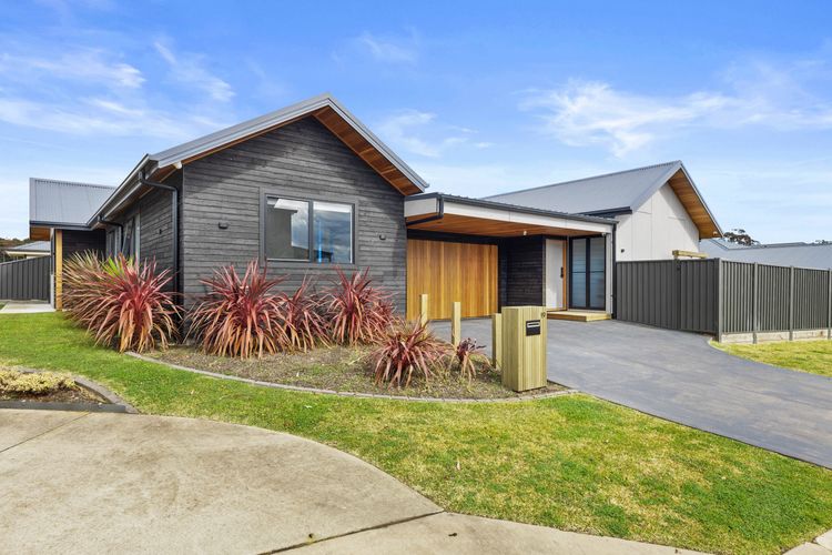 Beam Hideaway – Pool, Spa & all the additional lux