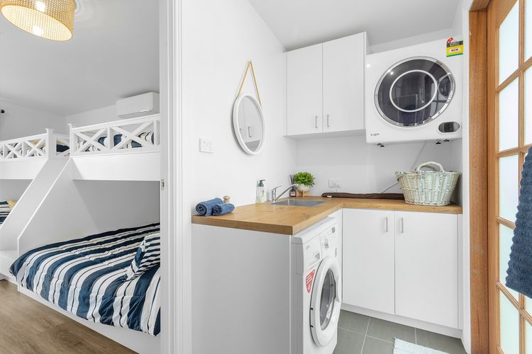 Island Point Hideaway