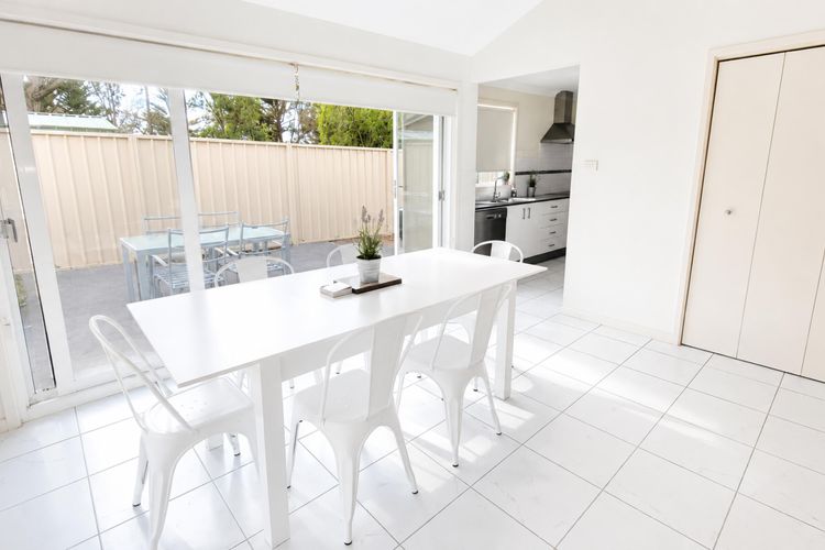 Annvilla by Book Jervis Bay