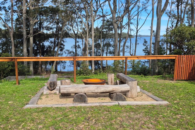 Waterfront Retreat Getaway Kayaks, Bikes, Fast Wi-Fi and more…