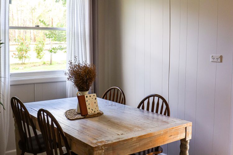 The Old Cottage – Country Couples Retreat