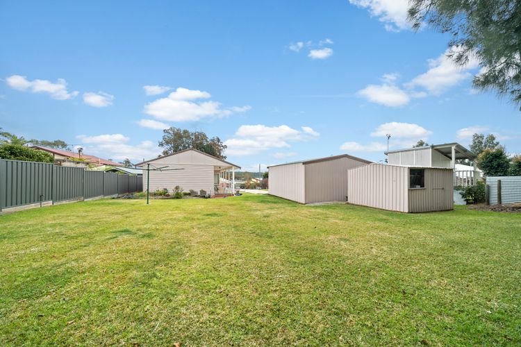 Basin Escape – short walk to the waters edge.