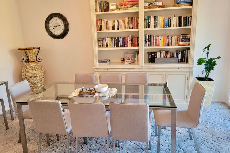 Gregory’s Place – Amazing Family Home In Vincentia