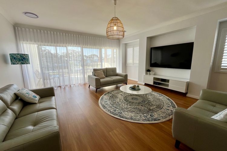 Jo Sea – New build, Luxury in Vincentia with Ocean Views