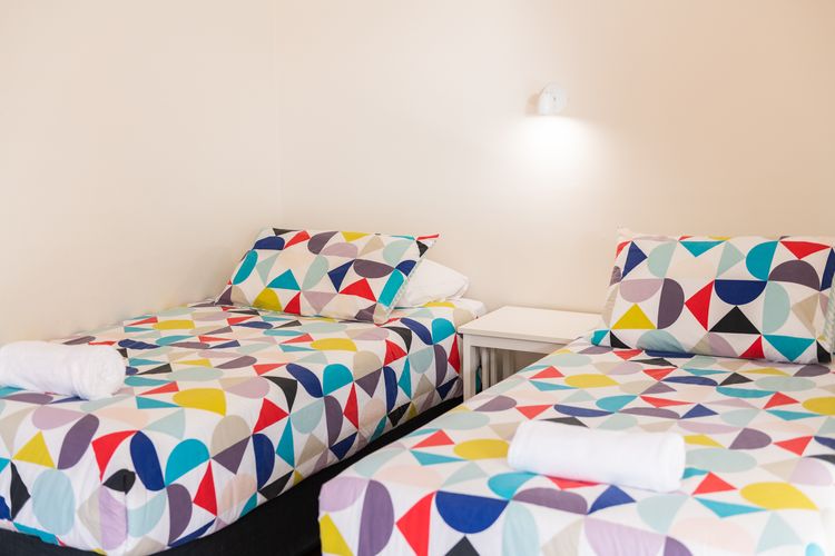 Palm House Vincentia + Linen + Walk 2 Beach + WiFi